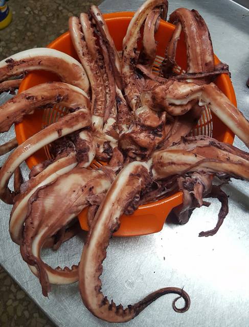 Troceamos el pulpo.