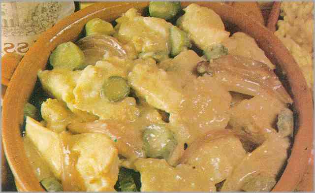 Carne con pepinillos