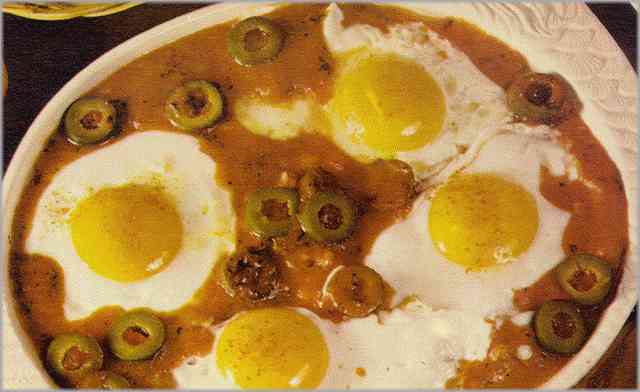 Huevos con aceitunas