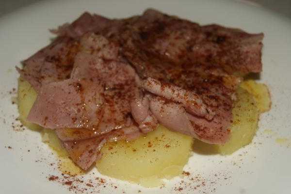 Lacón gallego con patatas