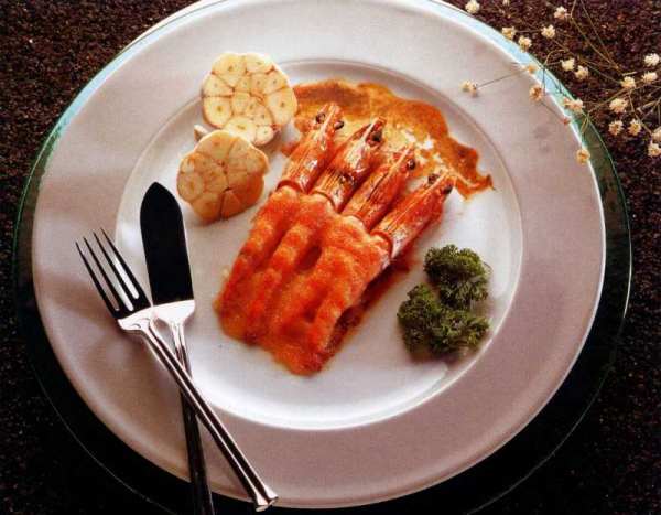 Langostinos en salsa de ajo