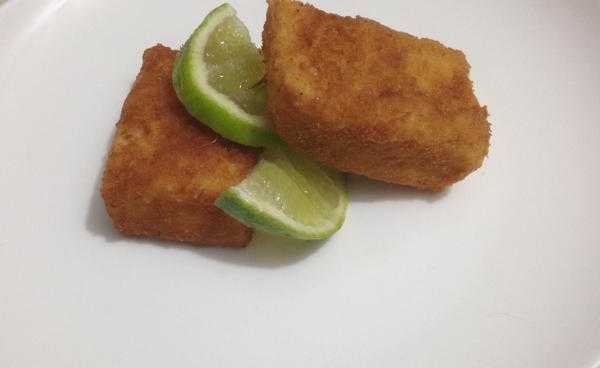 Leche frita con limón