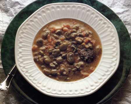 Habas a las finas hierbas