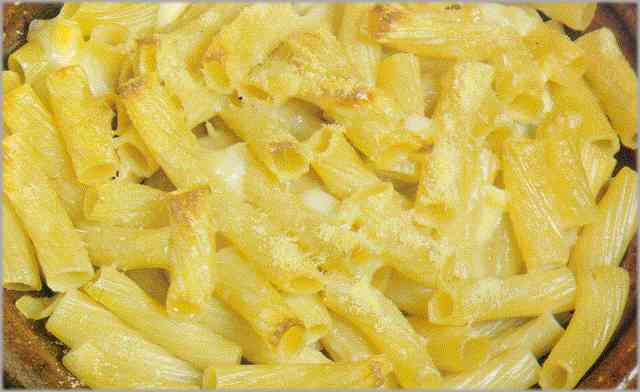 Macarrones cuatro quesos