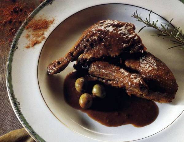 Pato a la sevillana