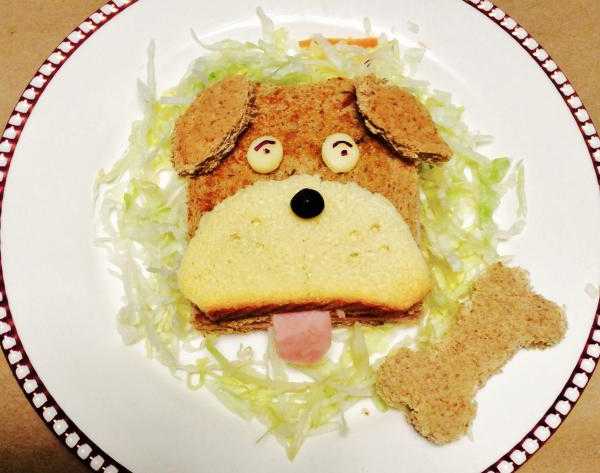 Sándwich en forma de perrito