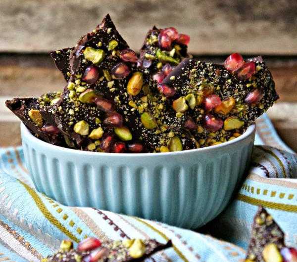 Tejas de chocolate y pistachos