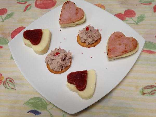 Trió de canapés para san valentin