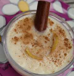 Arroz con leche en asador lékué