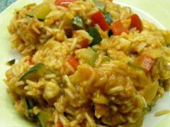 Arroz con pimiento y cebolla