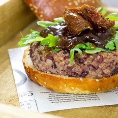 Hamburguesa de azukis y quinoa