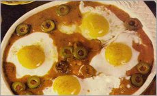 Huevos con aceitunas