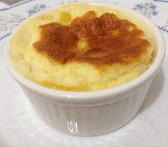 Soufflé de maíz tierno y queso parmesano