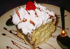 Tres leches con pasas