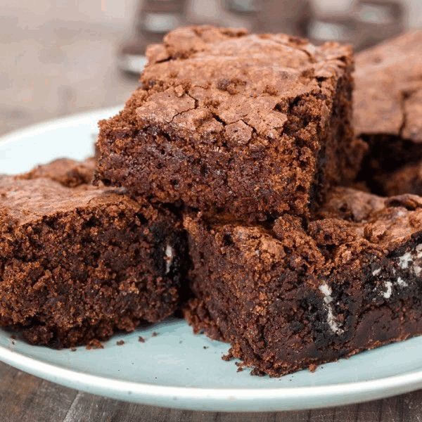 Brownie vegano con Oreo