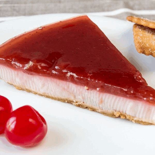 Tarta de yogur de frutos rojos